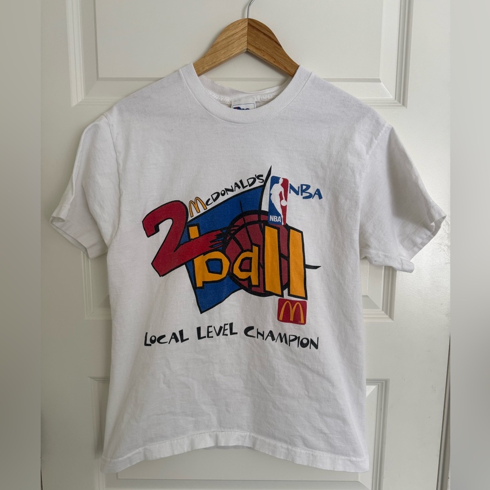 Vintage NBA McDonald's 2Ball Local Level Champion T-Shirt Medium Basketball Pro